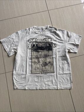 Honor The Gift White / Cream Graphic Tee